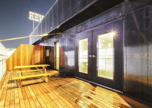Hotel Elephant Shower Jinju Bagian luar foto