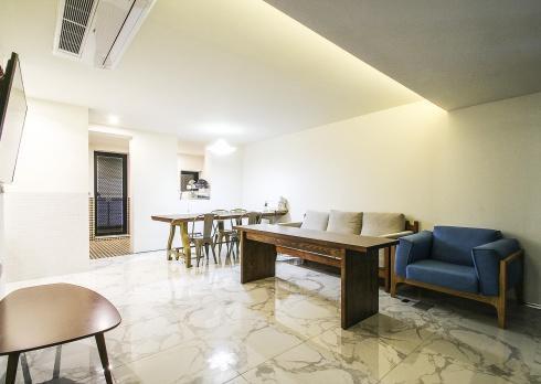 Hotel Elephant Shower Jinju Bagian luar foto